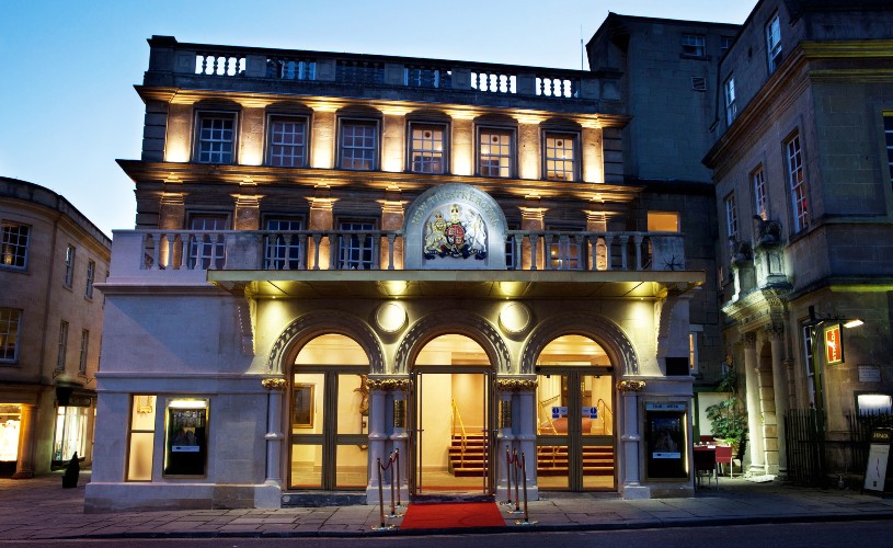 Exterior of the Theatre Royal Bath at night